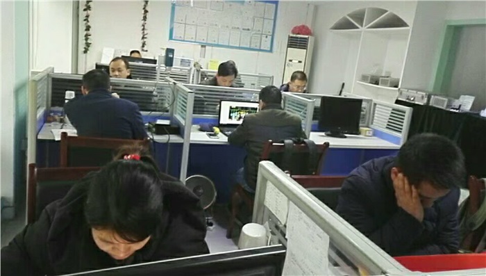 晗光战士春节前夕激情奋战，促项目完美收官